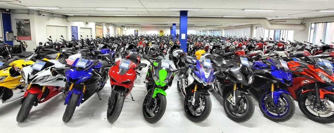 Motorradmechaniker / Motorradmechanikerin (m/w/d) bei Moto Center Winterthur AG