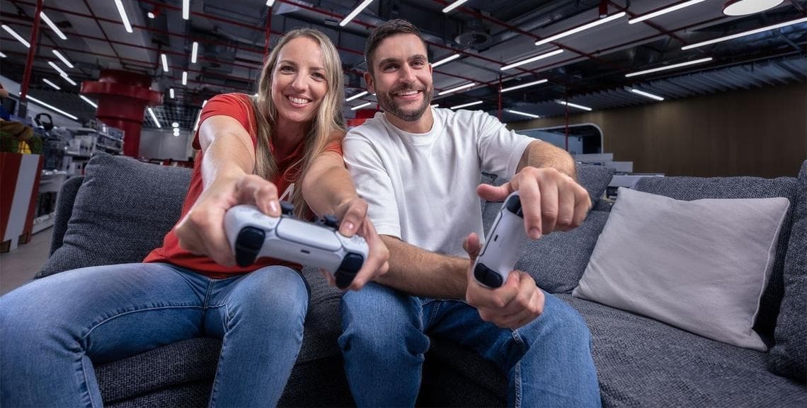 Kundenberater Kundenservice - Schwerpunkt Bearbeitung Online Anfragen (m/w/d) bei Media Markt TV-HiFi-Elektro GmbH Köln-Kalk