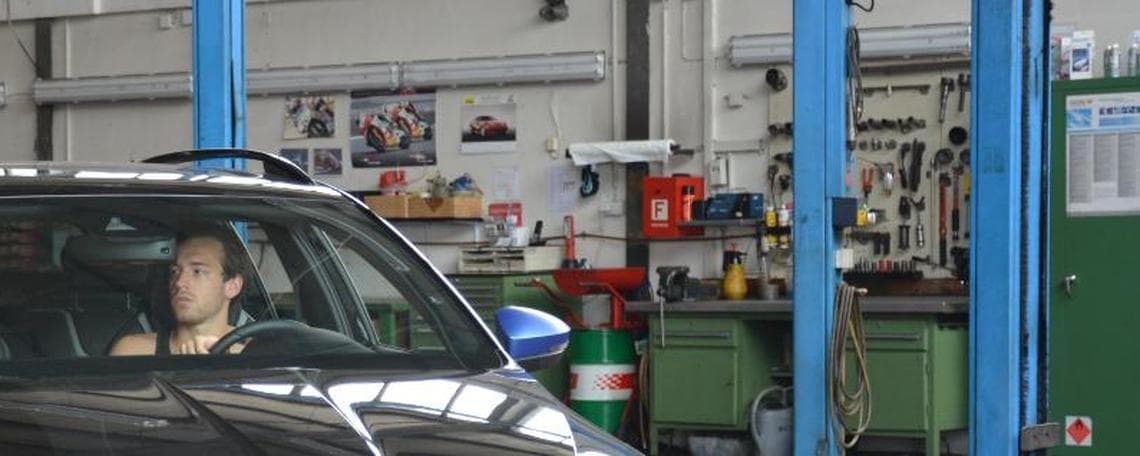 Kfz Mechatroniker / Mechaniker (m/w/d) bei Augenstein & Griechenbaum GmbH