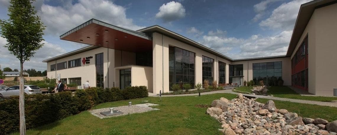 Oberarzt für die Orthopädie und Unfallchirurgie (m/w/d) bei DRK-Krankenhaus Mecklenburg-Strelitz gGmbH