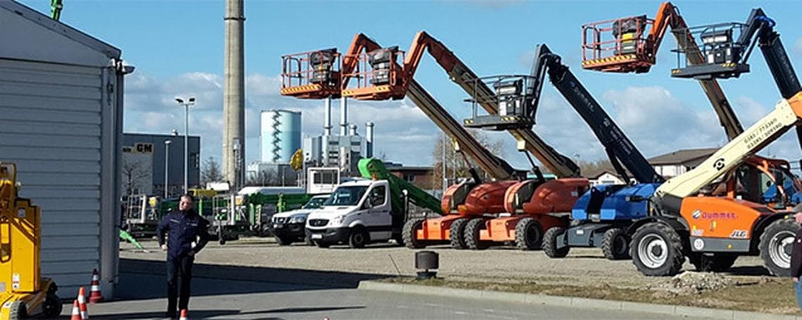 Trainer für technische Schulungen im Bereich der Höhenzugangs- und Hebetechnik (m/w/d) bei Dummer GmbH