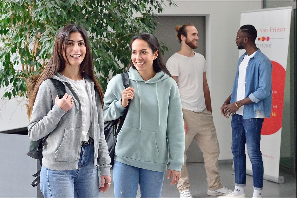 Sekretärin (m/w/d) für unser Schulsekretariat bei Kompetenzzentrum Silberburg Schwäbischer Frauenverein e.V.