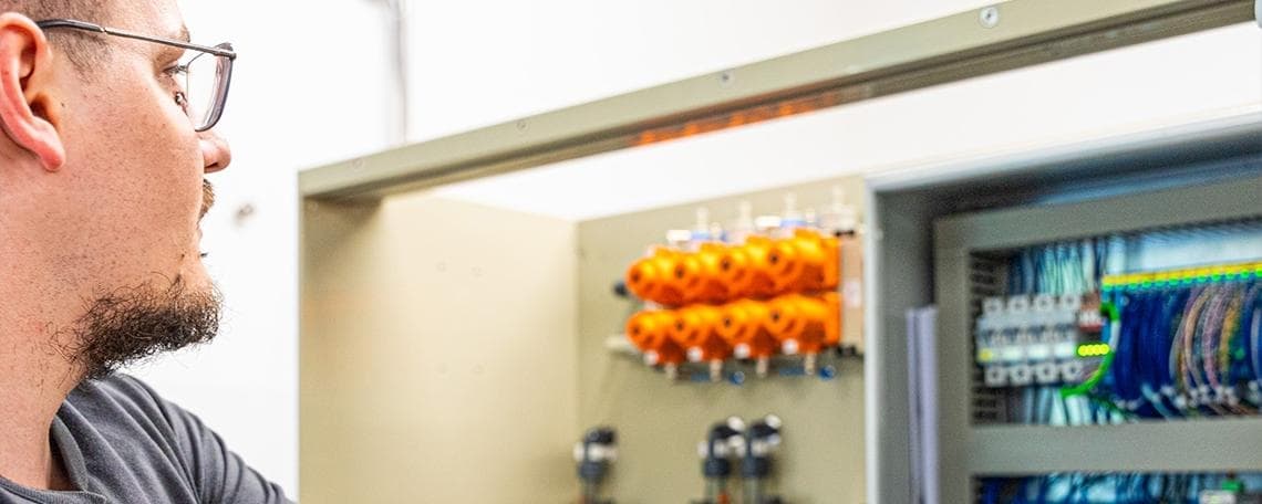 Elektroniker/Elektriker (m/w/d) bei Chemische Fabrik Kreussler & Co. GmbH