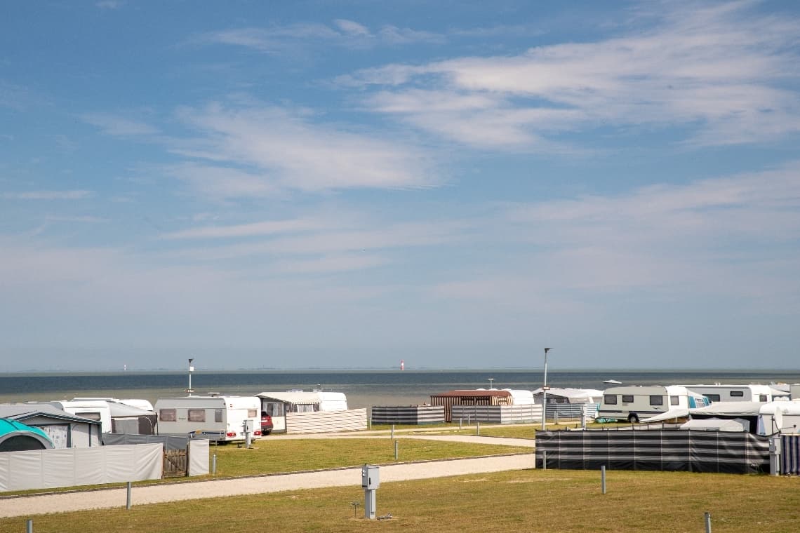 Mitarbeiter für die Rezeption des Strandcampingplatzes (m/w/d) bei Eigenbetriebes Tourismus und Bäder der Stadt Varel