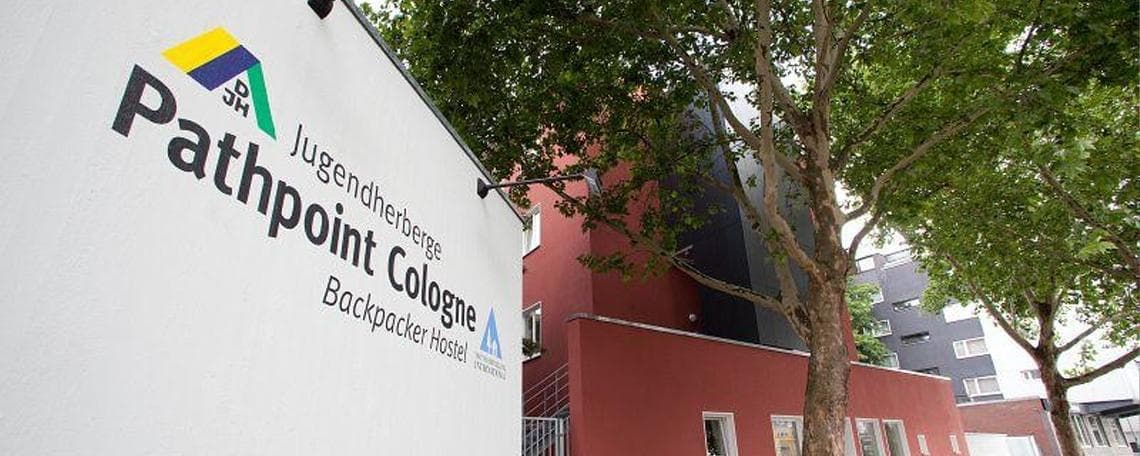 Stellvertretende Leitung – Hostel / Jugendherberge (m/w/d) bei DJH LVB Rheinland e.V. - Jugendherberge Pathpoint Cologne
