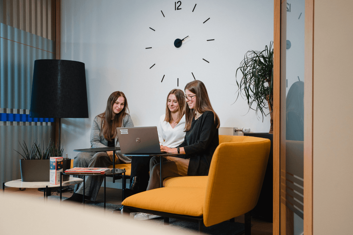 Ausbildung zum/zur Bankkaufmann/-frau (m/w/d) - Ausbildungsbeginn 01.09.2027 bei VR Bank Amberg-Sulzbach eG