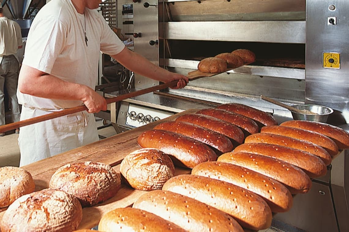 Bäcker / Helfer Backstube (m/w/d) bei Bäckerei May OHG