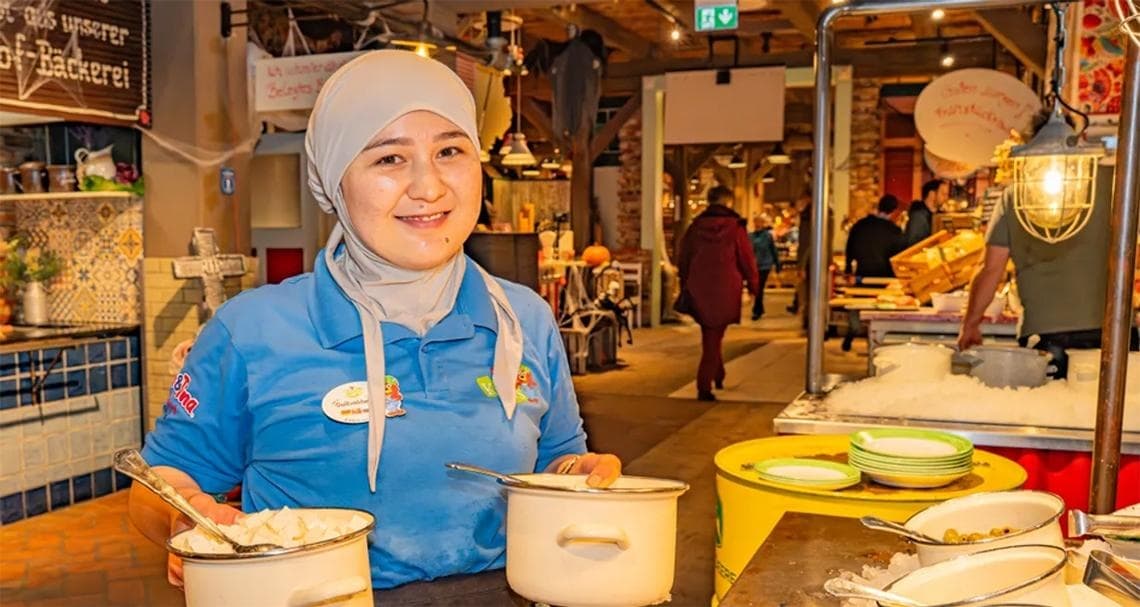 Karls Allrounder im Bereich Gastronomie (Mensch) ab März bei Karls Markt OHG