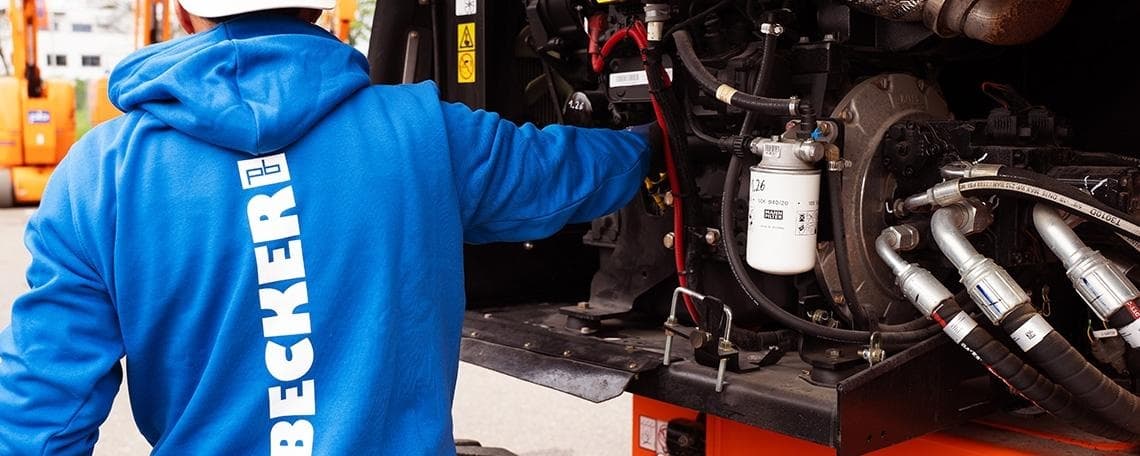 Kundendienstmonteur / Servicemechaniker (m/w/d) bei Paul Becker GmbH – Arbeitsbühnen, Stapler & Gerüstbau