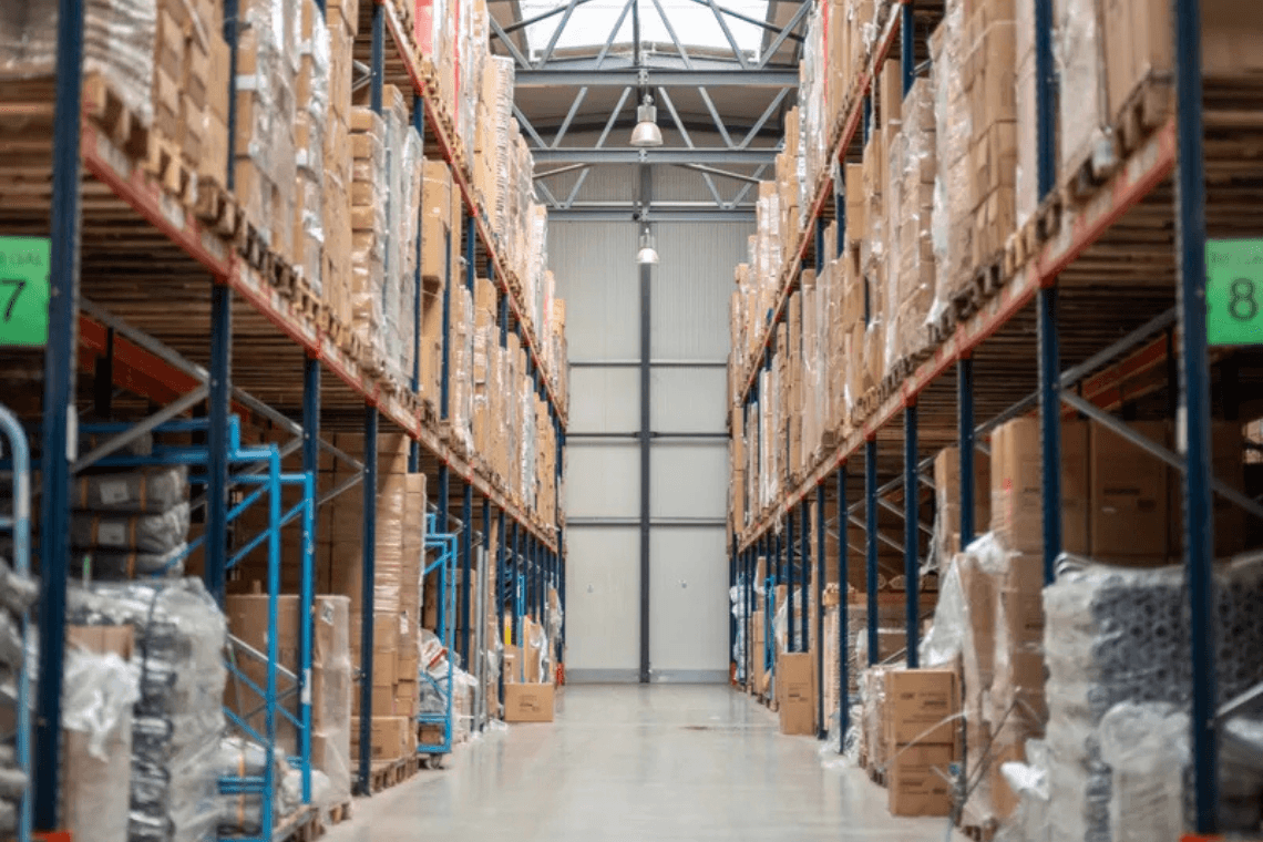 Kommissionierer (m/w/d) in Schkeuditz bei Kaufhaus Rolf Wreesmann GmbH & Co. KG