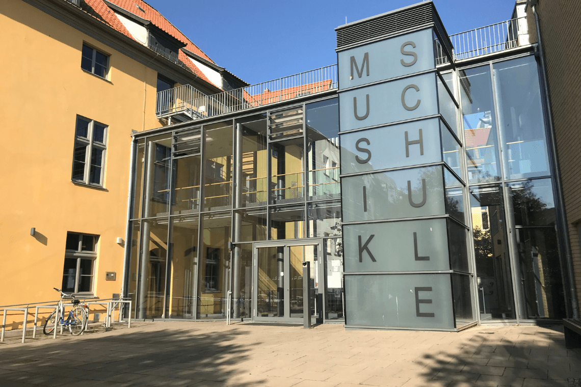 Lehrkraft für E-Piano und Keyboard (w/m/d) bei Hansestadt Stralsund