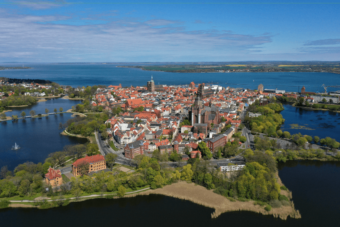 Lehrkraft für E-Piano und Keyboard (w/m/d) bei Hansestadt Stralsund