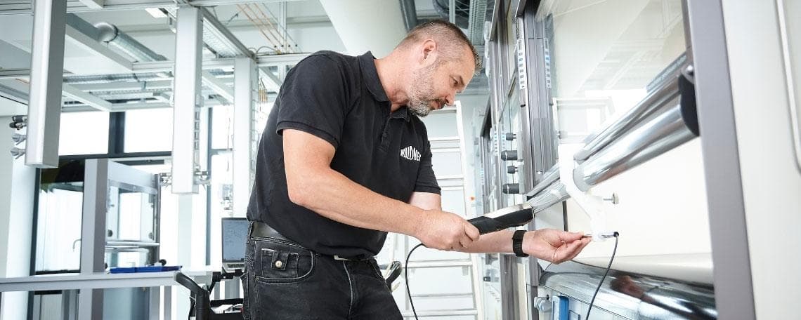 Elektriker Monteur (m/w/d) bei WALDNER Laboreinrichtungen SE & Co. KG