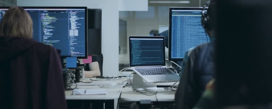 Zahnarzthelfer*in (ZMF, ZAH oder ZFA) / Zahntechniker*in als Call Center Agent's (m/w/d) im First-Level-Support bei DATEXT iT-Beratung Gmbh