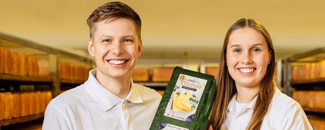 Produktionsmitarbeiter (m/w/d) für Käserei, Reifekeller und Verpackung bei Landkäserei Holtsee GmbH
